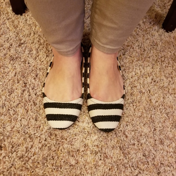 Cute Slip-on Ballet Flats - Picture 7 of 8